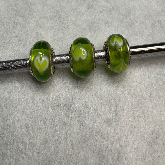 5/$20 single Glass Charm Bead - Picture 2 of 4